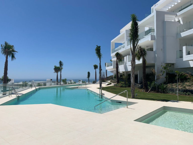 Luxurious New Apartment For Sale in Marbella with Sea Views