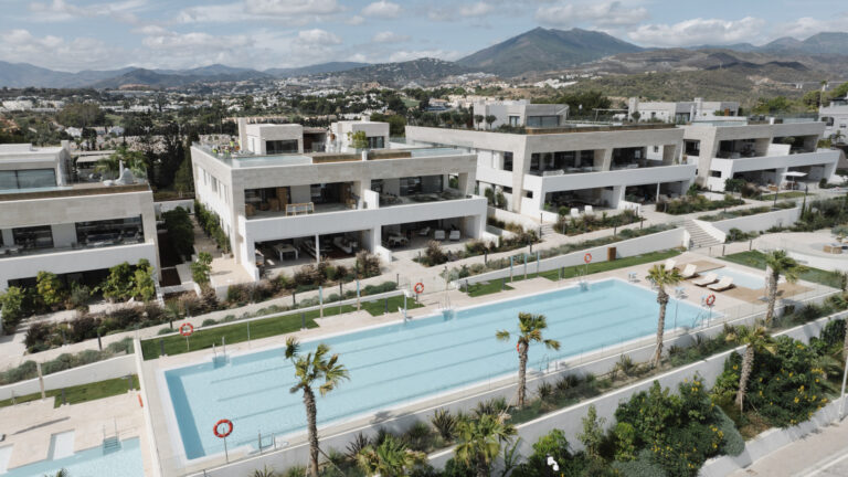 Apartment for sale in Marbella Golden Mile, Marbella