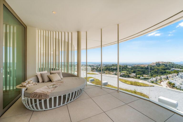 Apartamento en venta en La Quinta, Benahavis