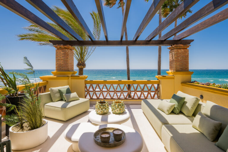 Apartment for sale in Rio Real, Marbella