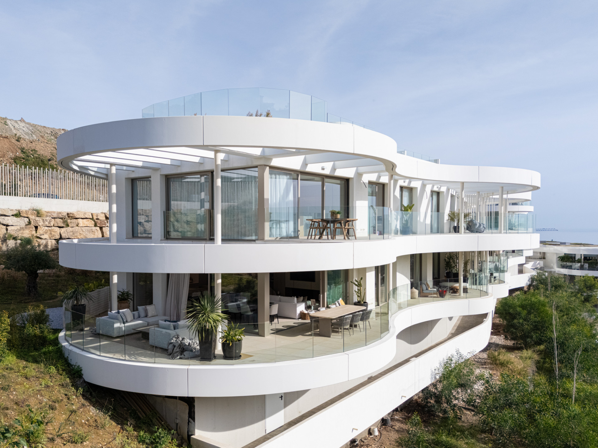 Premium Construction Ground Floor Apartment with sea view in La Quinta, Benahavis - Andalucia Realty